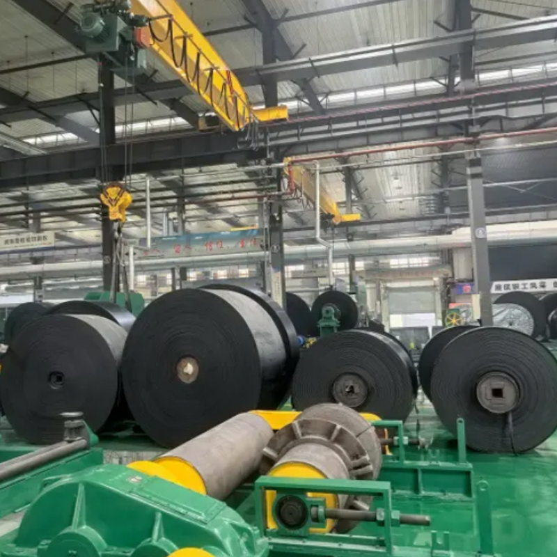 Distributor ban truk dan conveyor belt industri di Jakarta